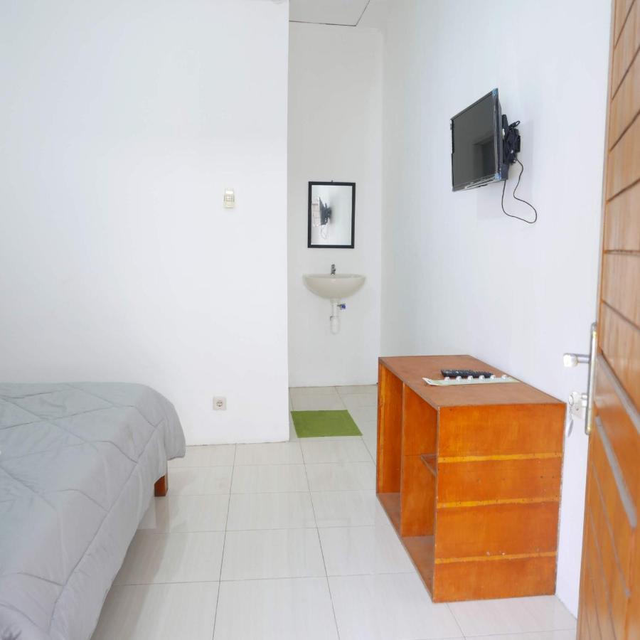 Rumah Side Apartment Gili Trawangan Exterior photo